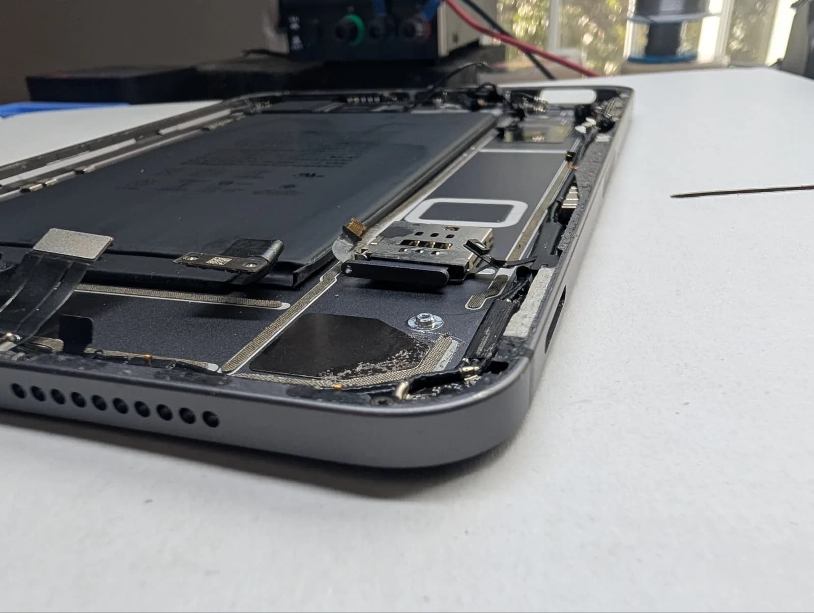 OEM Housing w/ Battery & Parts iPad mini 6th Gen WiFi+Cellular Original Pulled — view 4